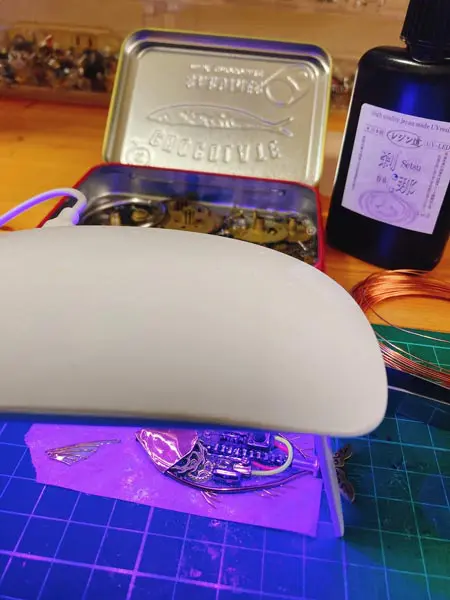 将废弃物变成创作的巧妙手艺!推主手作蒸气庞克风海底动物树脂模型