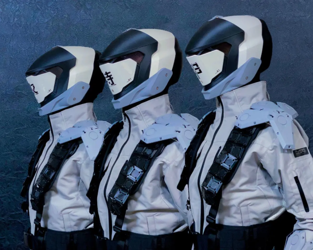 科幻爱好推主制作未来感的头盔安全帽 十足Cyberpunk风格博网友好评