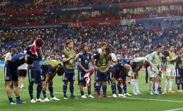 中国男足不行,都怪国产动漫不争气?