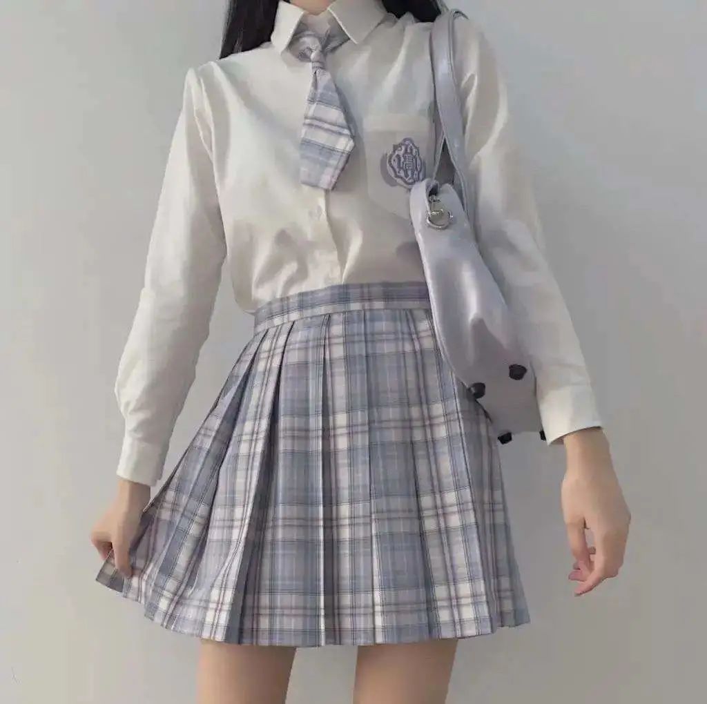JK制服为何会成为“男权凝视”的靶子?