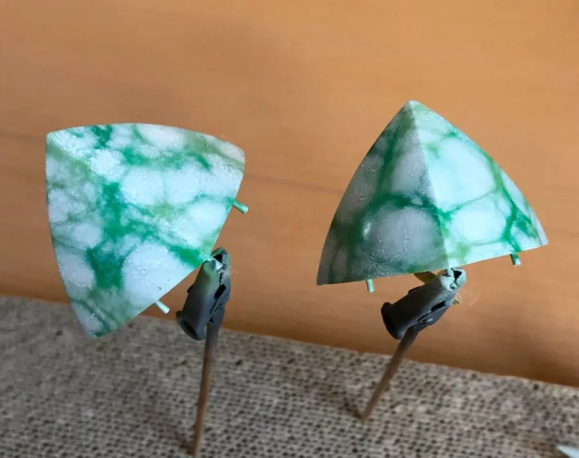 推主制作《机动战士钢弹》索克翡翠大理石涂装作品 网友赞 : 简直就是艺术品!