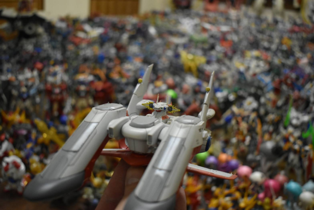 日本钢普拉达人现收藏 20年超过1600件钢普拉模型让人叹为观止!