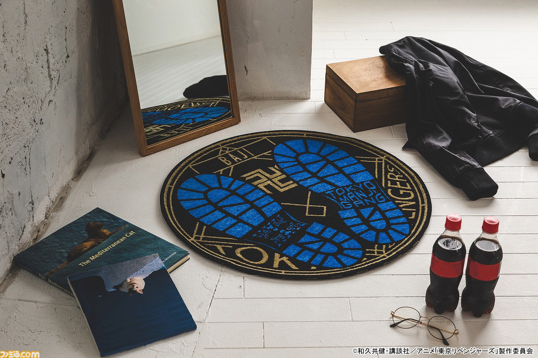 开始接受6种“东京复仇者”迷你地毯垫的订单。图案是 Mikey 和 Draken 所穿靴子的脚印